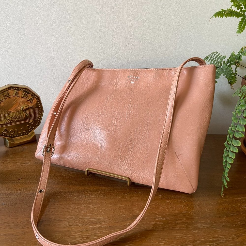 Matt & Nat • 3-pocket Purse / Bag • Blush Pink • Adjustable Strap